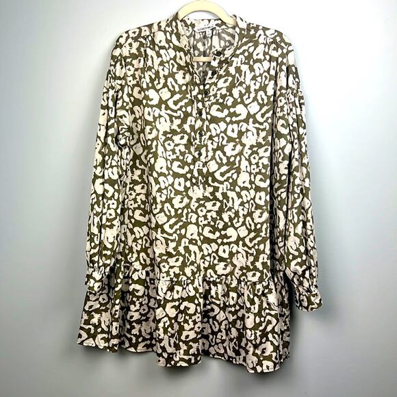 Elizabeth and James drop waist mini dress/ tunic green animal print size small - Picture 1 of 9
